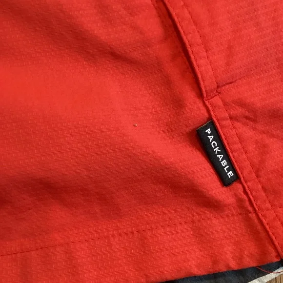 COLUMBIA hooded lightweight full zip jacket - Picture 4 of 7